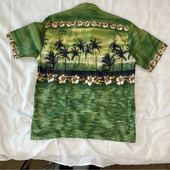 Winnie Fashion Made in Hawaii Men’s Size Large Aloha Shirt - Picture 2 of 5
